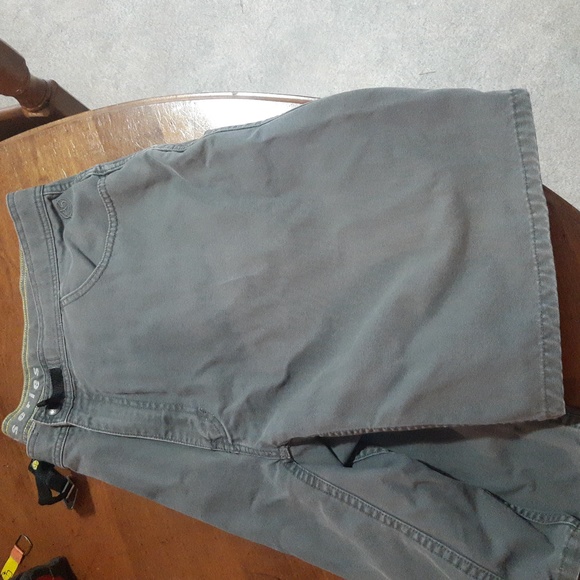 NORTH FACE shorts - Picture 2 of 6